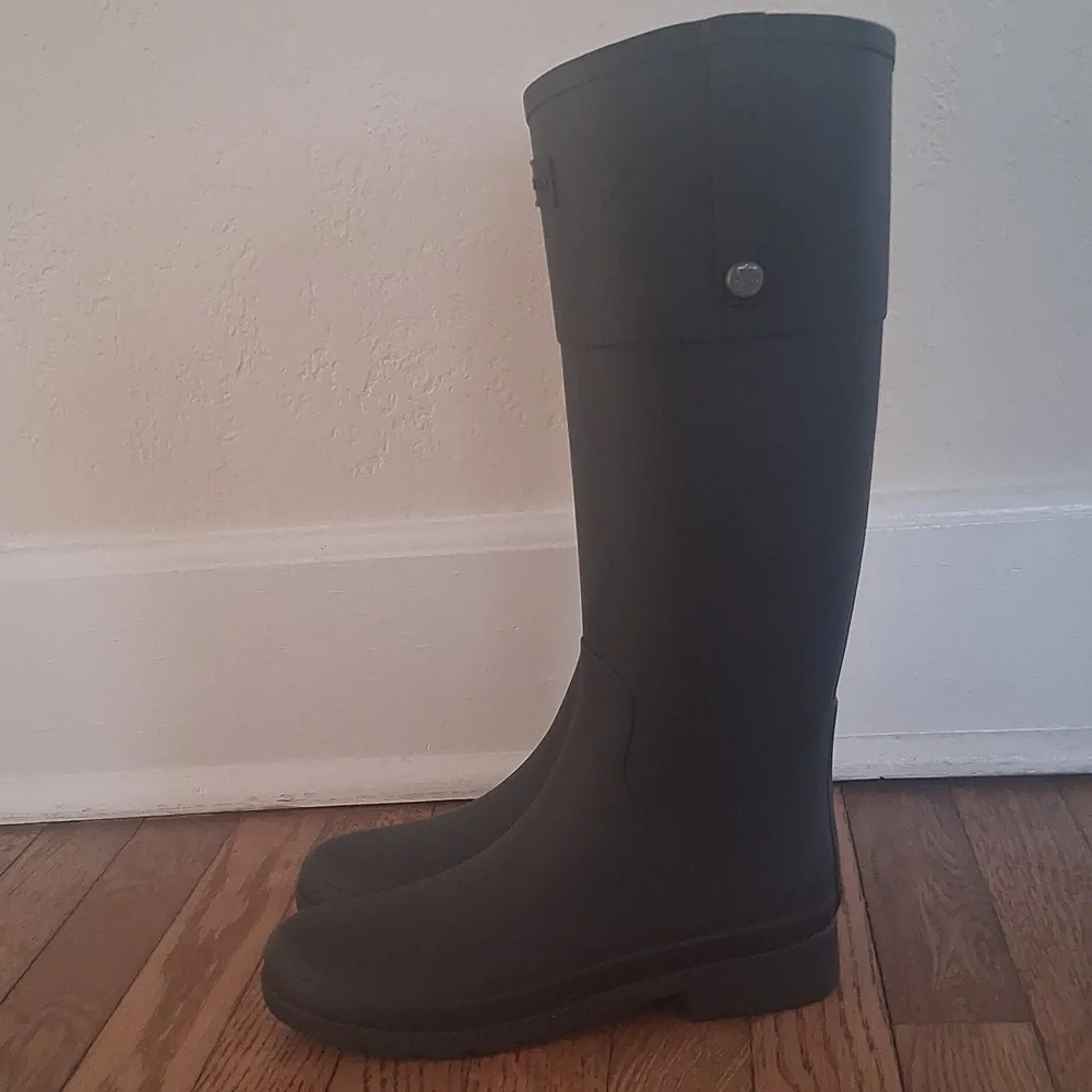 Hunter Refined Riding Boot - Picture 5 of 8
